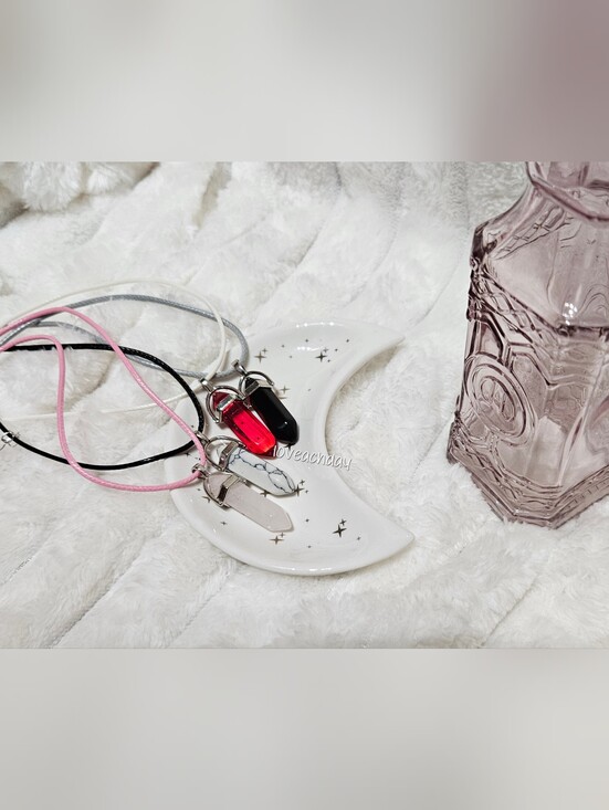 Handmade Jewelry - ☆Crystal Point Pendant Necklace - Pink, Red, Black, White